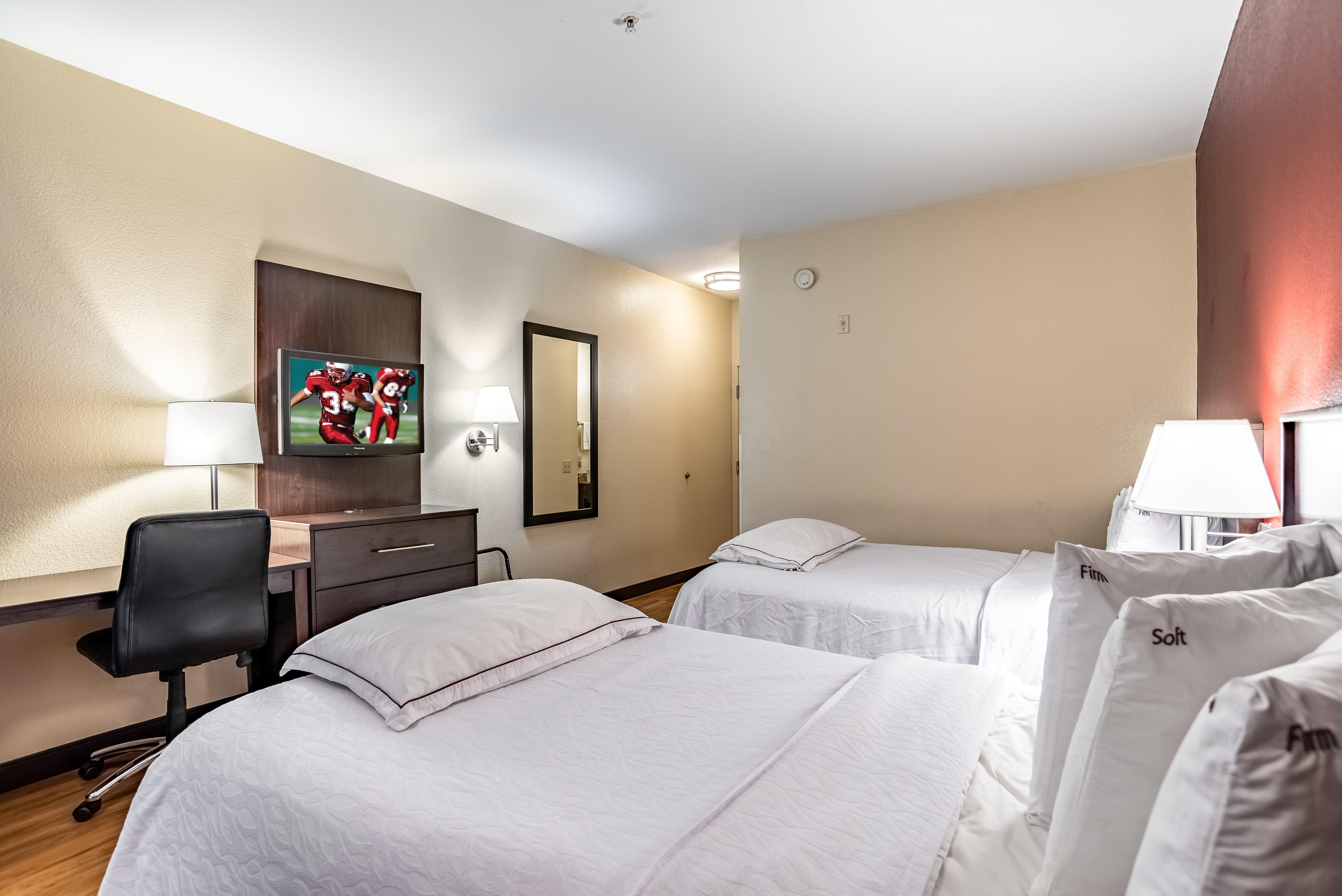 Red Roof Inn Plus Raleigh Downtown Ncsu Conv Center Ngoại thất bức ảnh