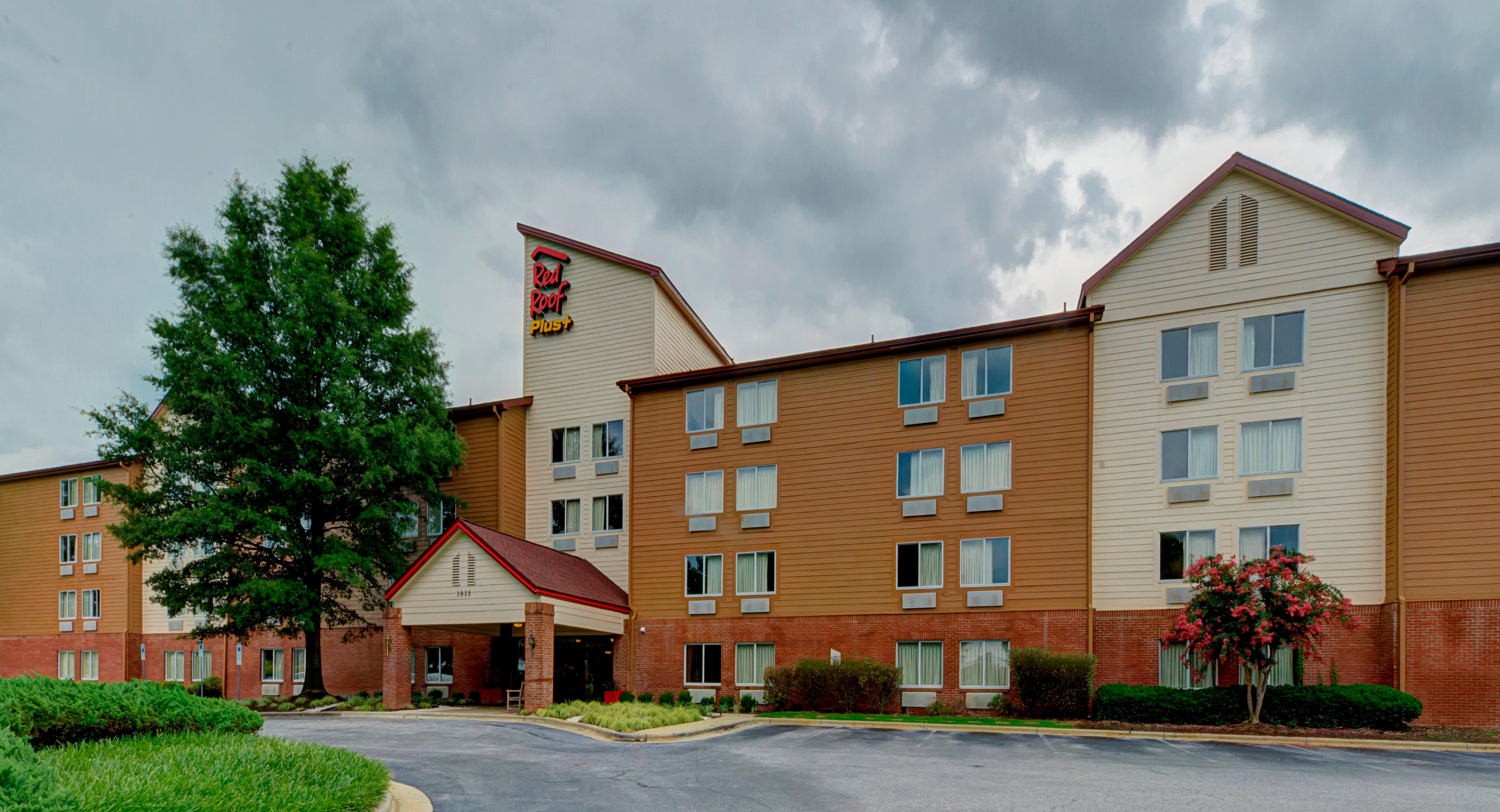 Red Roof Inn Plus Raleigh Downtown Ncsu Conv Center Ngoại thất bức ảnh