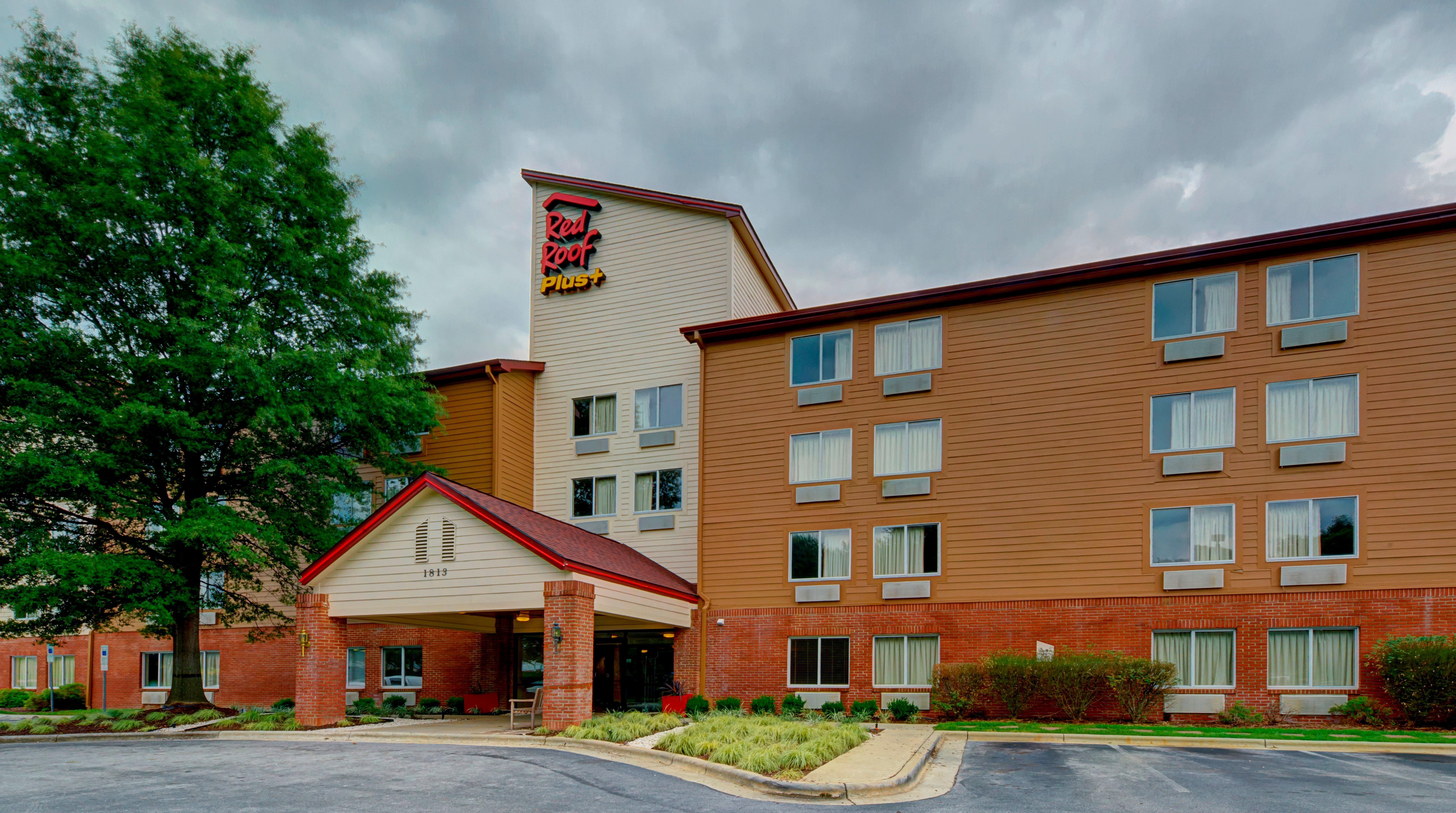 Red Roof Inn Plus Raleigh Downtown Ncsu Conv Center Ngoại thất bức ảnh